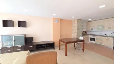 Duplex on Calle de Pi i Margall photo 5