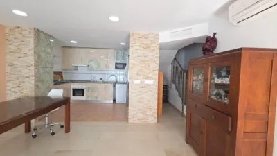 Duplex on Calle de Pi i Margall photo 62