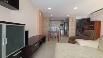 Duplex on Calle de Pi i Margall photo 78