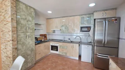 Duplex on Calle de Pi i Margall photo 8