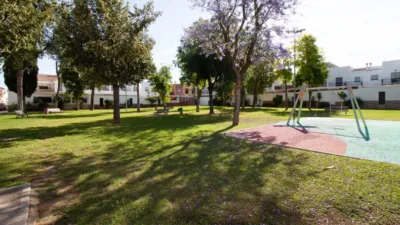Casa en venta en Calle de Juan Sebastián Elcano, San José de La Rinconada (La Rinconada) de 229.000 €