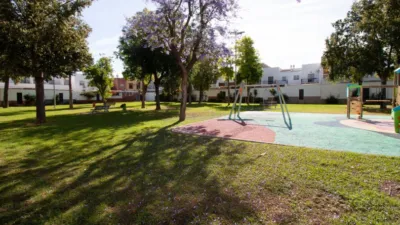 Casa en venta en Calle de Juan Sebastián Elcano, San José de La Rinconada (La Rinconada) de 229.000 €