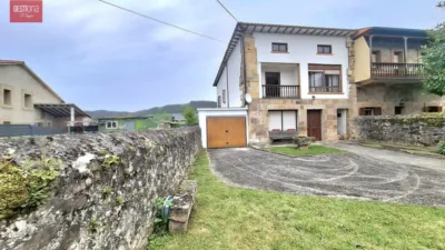 Semi-detached house in Argomilla photo 3
