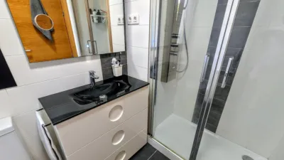 Apartment in Alisal - Cazoña - San Román photo 40