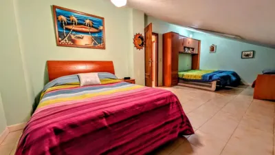 Terraced House in El Centro photo 45