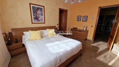 Chalet in La Lastrilla photo 29