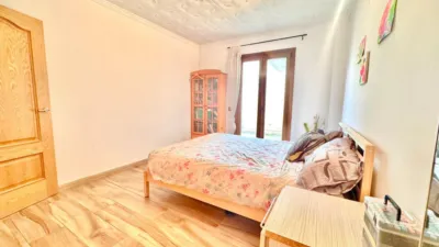 Apartment in El Coll D´En Rabassa photo 18