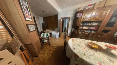 Semi-detached house on Carrer del Camí photo 4