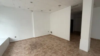 Local comercial en venta en Carretera Carbonera - Więcej