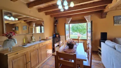 Chalet on Calle El Jurrio Alto photo 10