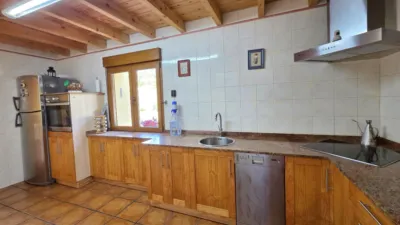 Chalet on Calle El Jurrio Alto photo 15