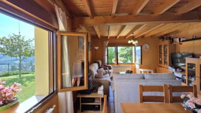 Chalet on Calle El Jurrio Alto photo 7