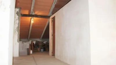 Casa adosada en venta en Calle Baños, 14, Alange de 68.000 €