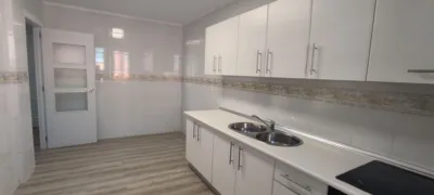 Piso en alquiler en Avenida de Federico García Lorca, cerca de Calle Granada, Oliveros-Altamira-Barrio Alto (Almería Capital) de 850 €<span>/mes</span>