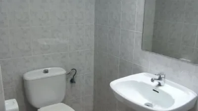Piso en alquiler en Avenida de Federico García Lorca, cerca de Calle Granada, Oliveros-Altamira-Barrio Alto (Almería Capital) de 850 €<span>/mes</span>