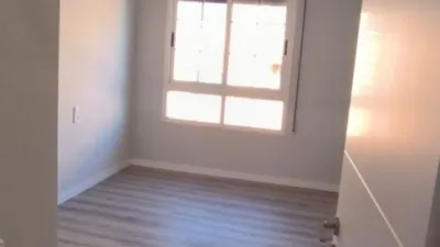 Piso en alquiler en Avenida de Federico García Lorca, cerca de Calle Granada, Oliveros-Altamira-Barrio Alto (Almería Capital) de 850 €<span>/mes</span>