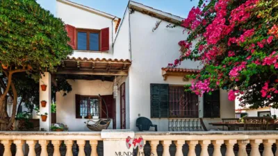 Chalet in Es Coll D'en Rabassa photo 3