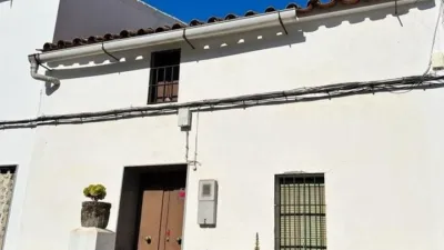 Flat on Manuel Arribas Carrillo Street photo 16