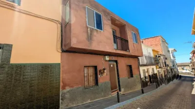 Chalet on Calle de San Gregorio photo 3