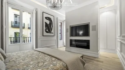 Apartment in Madrid photo 36