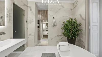 Apartment in Madrid photo 46