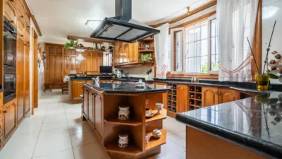 Chalet en venta en Calle de Emeterio Padrón Cruz, 1, Salamanca-Uruguay-Las Mimosas (Distrito Centro-Ifara. Santa Cruz de Tenerife Capital) de 1.280.000 €