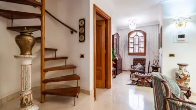 Chalet en venta en Calle de Emeterio Padrón Cruz, 1, Salamanca-Uruguay-Las Mimosas (Distrito Centro-Ifara. Santa Cruz de Tenerife Capital) de 1.280.000 €