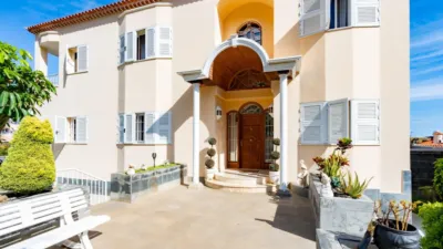 Chalet en venta en Calle de Emeterio Padrón Cruz, 1, Salamanca-Uruguay-Las Mimosas (Distrito Centro-Ifara. Santa Cruz de Tenerife Capital) de 1.280.000 €