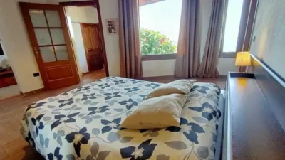 Chalet on Calle Baranda, No. 201 photo 10