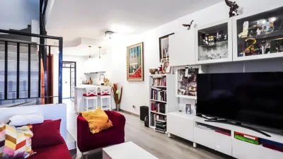 Casa adosada en venta en Calle Magallanes, Radazul (El Rosario) de 369.000 €