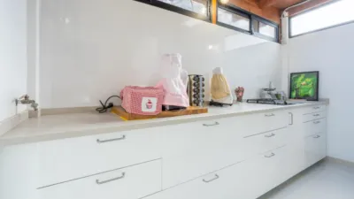 Casa adosada en venta en Calle Magallanes, Radazul (El Rosario) de 369.000 €