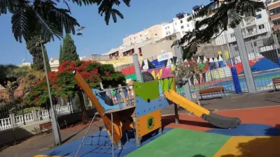 Casa rústica en venta en Calle de San Miguel, cerca de Pasaje San Pedro, Toscal (Distrito Centro-Ifara. Santa Cruz de Tenerife Capital) de 115.000 €