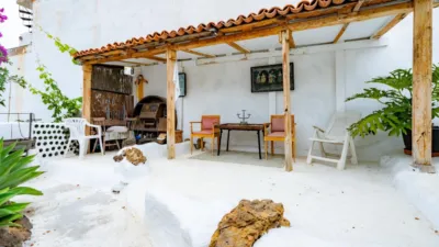 Casa en venta en Calle del Pino del Aire, 22, cerca de Calle San Martin, Chío (Guía de Isora) de 350.000 €