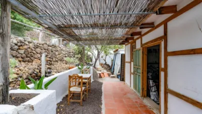 Casa en venta en Calle del Pino del Aire, 22, cerca de Calle San Martin, Chío (Guía de Isora) de 350.000 €