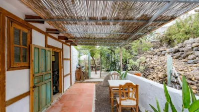 Casa en venta en Calle del Pino del Aire, 22, cerca de Calle San Martin, Chío (Guía de Isora) de 350.000 €