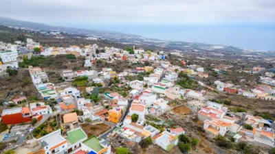 Casa en venta en Calle del Pino del Aire, 22, cerca de Calle San Martin, Chío (Guía de Isora) de 350.000 €