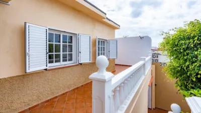 Chalet en venta en Calle General Bajamar, Tejina-Valle de Guerra-Punta del Hidalgo-Bajamar (San Cristóbal de La Laguna) de 530.000 €