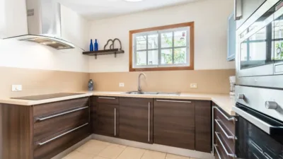 Chalet en venta en Calle General Bajamar, Tejina-Valle de Guerra-Punta del Hidalgo-Bajamar (San Cristóbal de La Laguna) de 530.000 €