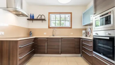 Chalet en venta en Calle General Bajamar, Tejina-Valle de Guerra-Punta del Hidalgo-Bajamar (San Cristóbal de La Laguna) de 530.000 €
