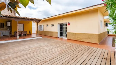 Chalet en venta en Calle General Bajamar, Tejina-Valle de Guerra-Punta del Hidalgo-Bajamar (San Cristóbal de La Laguna) de 530.000 €