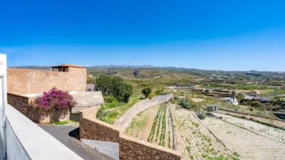 House on Calle La Calzada photo 28