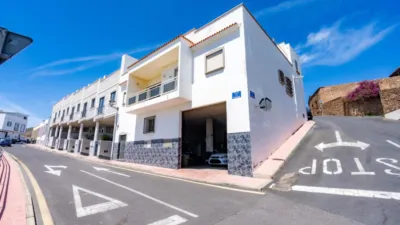 House on Calle La Calzada photo 3