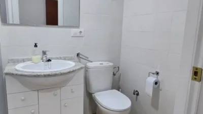 Casa adosada en alquiler en Calle de Cuacos de Yuste, 14, San Luis-San Juan-Santa Isabel (Mérida) de 600 €<span>/mes</span>