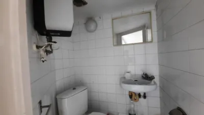 Local comercial en venta en Carrer de Sant Jaume, cerca de Plaça de la Caserna, Instituts-Ponent (Granollers) de 49.000 €