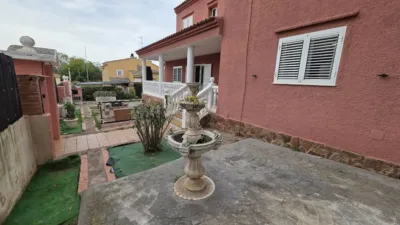 Chalet in Chiva photo 5