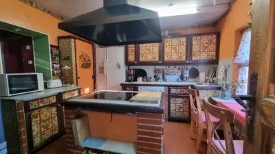 Chalet en venta en Camino de Falso, Viana de Cega de 496.000 €