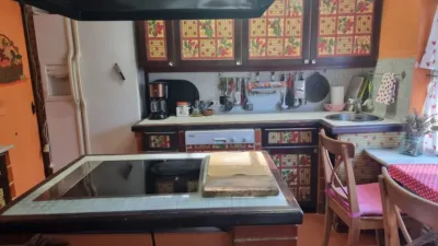 Chalet en venta en Camino de Falso, Viana de Cega de 496.000 €