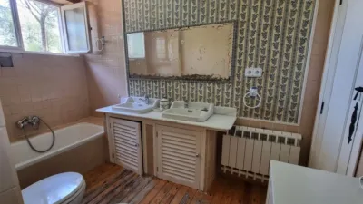 Chalet en venta en Camino de Falso, Viana de Cega de 496.000 €