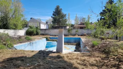Chalet en venta en Camino de Falso, Viana de Cega de 496.000 €