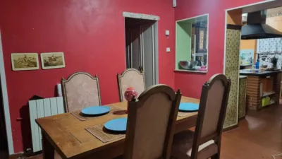 Chalet en venta en Camino de Falso, Viana de Cega de 496.000 €
